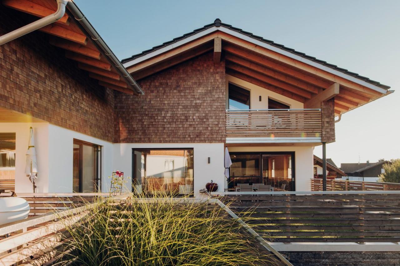 Allgäu-Chalets-Niso Waltenhofen Exterior foto